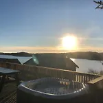 Feriehus Seaside With Hot Tub And Sauna Sleeps 11 Forland