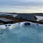 Feriehus Seaside With Hot Tub And Sauna Sleeps 11