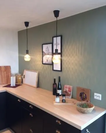Ferienhaus Seaside With Hot Tub And Sauna Sleeps 11 *