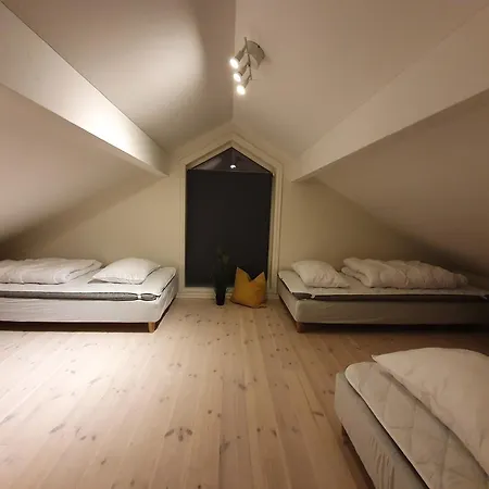 度假居 Seaside With Hot Tub And Sauna Sleeps 11 *