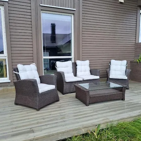 Seaside With Hot Tub And Sauna Sleeps 11 Ferienhaus Forland