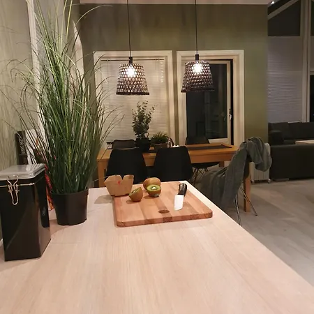 Lovely By The Sea With Hot Tub And Sauna Holiday home Forland
