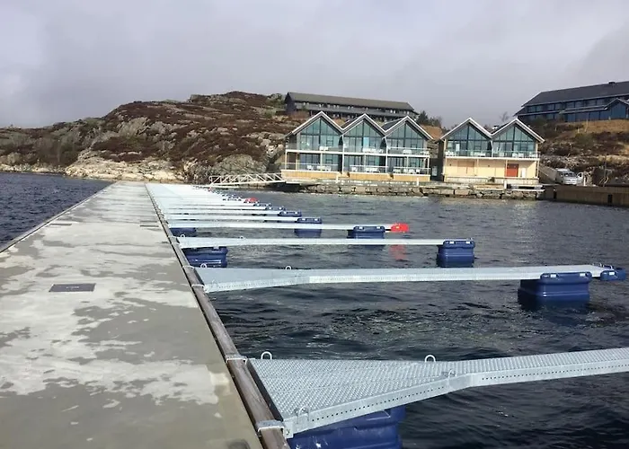 Feriehus Seaside With Hot Tub And Sauna Sleeps 11 Forland