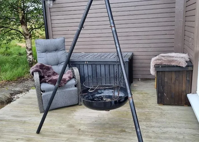 Seaside With Hot Tub And Sauna Sleeps 11 *